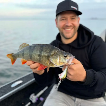 Воблер Rapala Dives-To DT16/BG